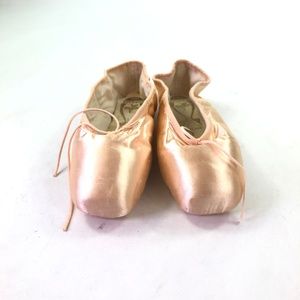 Freed Ballet Pointe Toe Shoes Size 61/2 R049